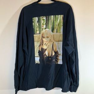 KYLIE COSMETICS Smoking Photo Long Sleeve